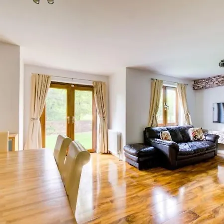 Lovely 2 Bdr Apartment In Dalry / Near Haymarket Edinburgh Exterior photo