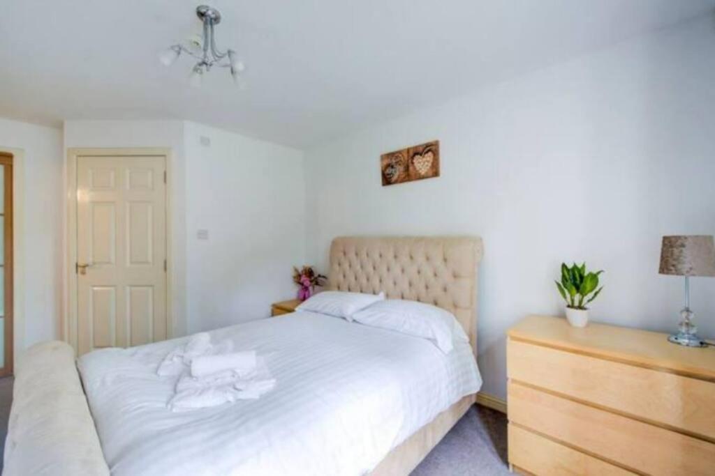 Lovely 2 Bdr In Dalry / Near Haymarket * Edimburgo